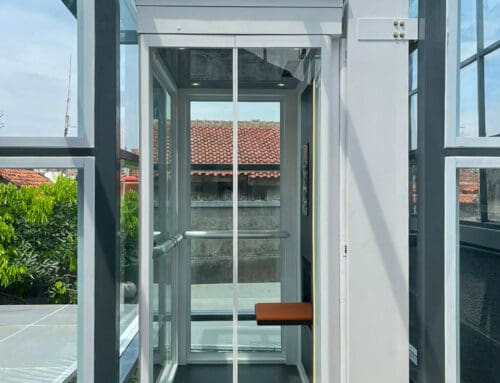 Lift Rumah Ascenda Size XL Semi-Outdoor di Bawah Naungan Kaca, Arcamanik, Bandung